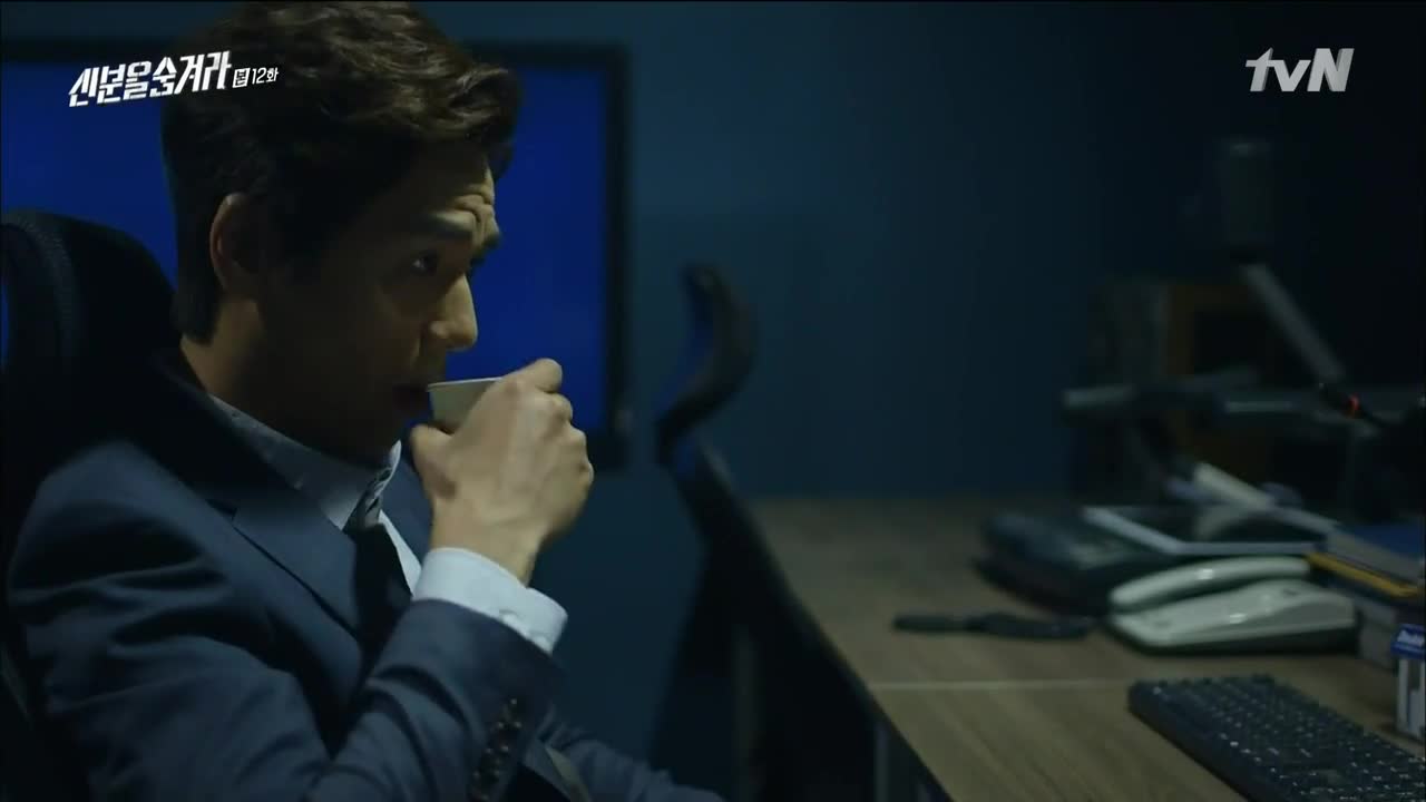 Кадры из сериала Под прикрытием 12 серия 1 сезон (2015)