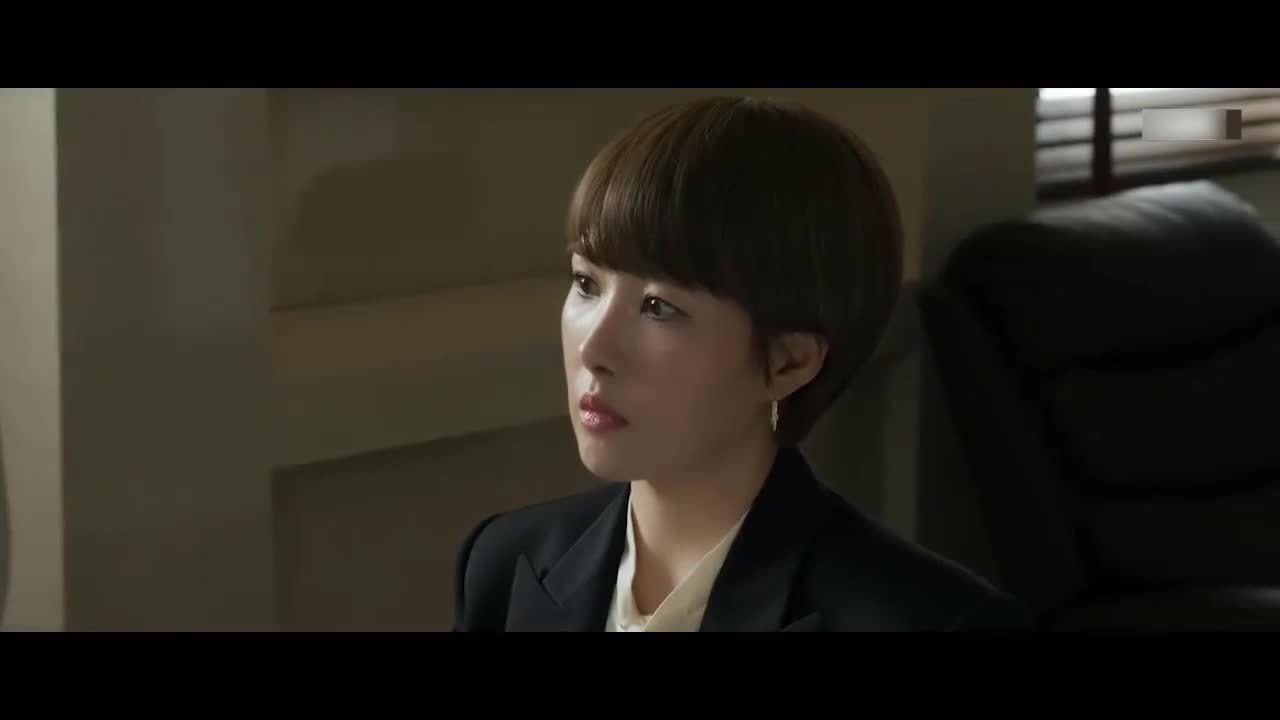 Кадры из сериала Королева маски (2023)